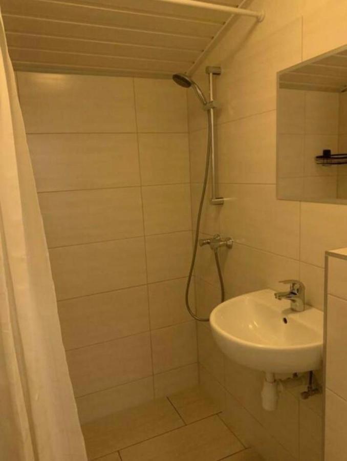 Appartement 72 *